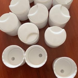 Plastic top cap for lotion cream shampoo
